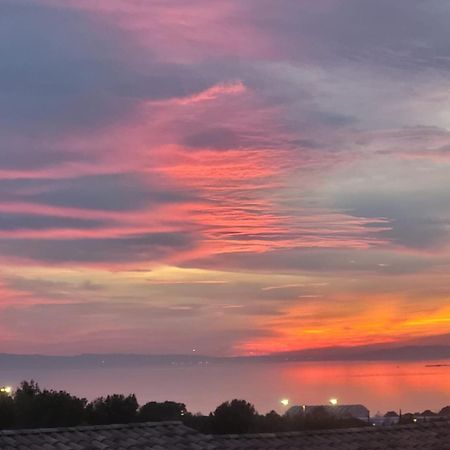 Appartement Proche Aeroport Marseille Marignane - Studio Confortable - Logement Ideal - Hebergement Tout Equipe Rognac Luaran gambar